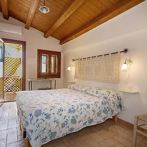 Bed & Breakfast Edomat, Monserrato